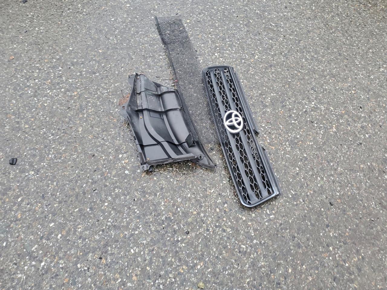 Toyota RAV4 Image 12