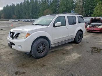  Salvage Nissan Pathfinder
