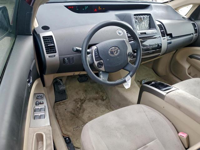 Toyota Prius Image 8