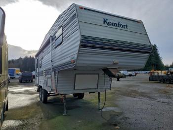  Salvage Komfort 5th Wheel