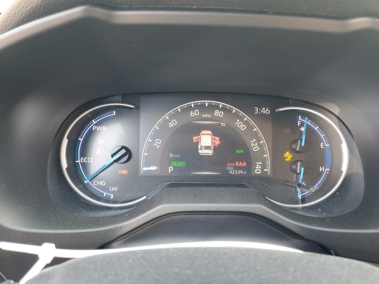 Toyota RAV4 Woodland Edition Image 8