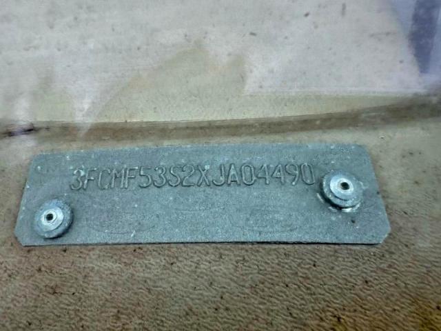 Ford F-550 Super Duty Stripped Chassis Image 4