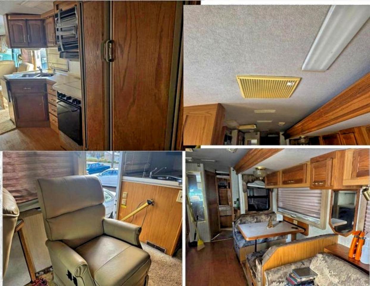 Ford F-550 Super Duty Stripped Chassis Image 9