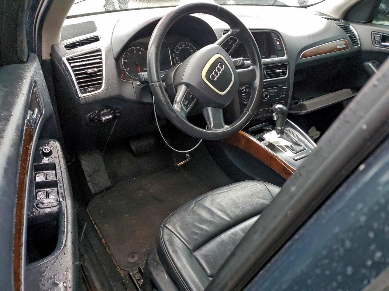 Audi Q5 Premium Image 11