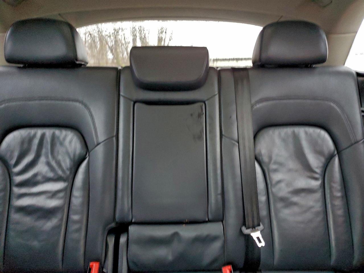 Audi Q5 Premium Image 12