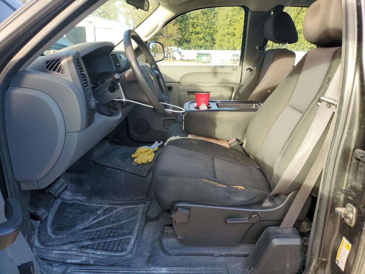 Chevrolet Silverado C1500 Image 12