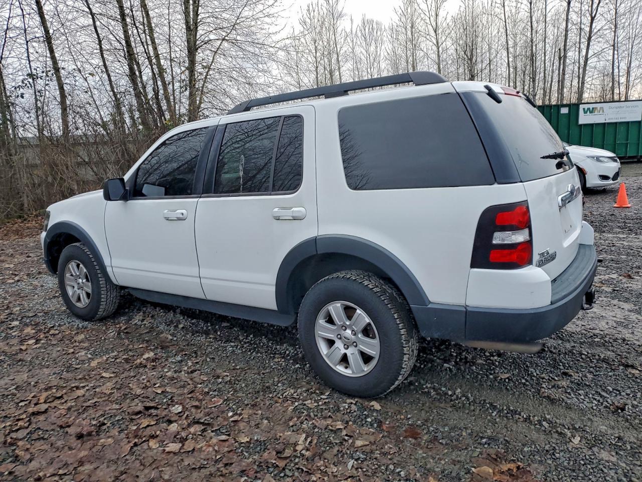 Ford Explorer Xlt Image 8