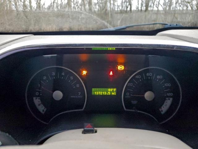 Ford Explorer Xlt Image 7