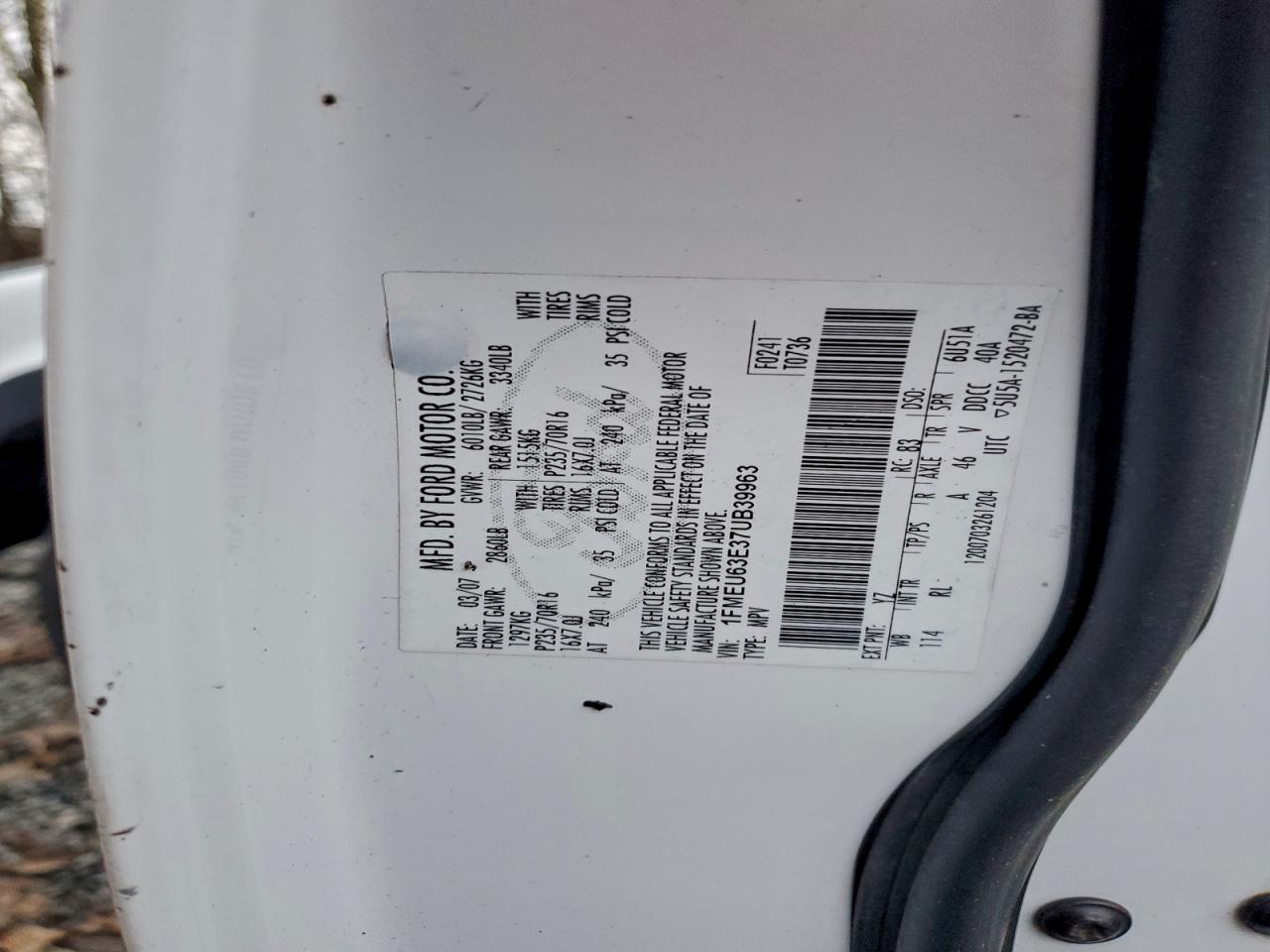 Ford Explorer Xlt Image 10