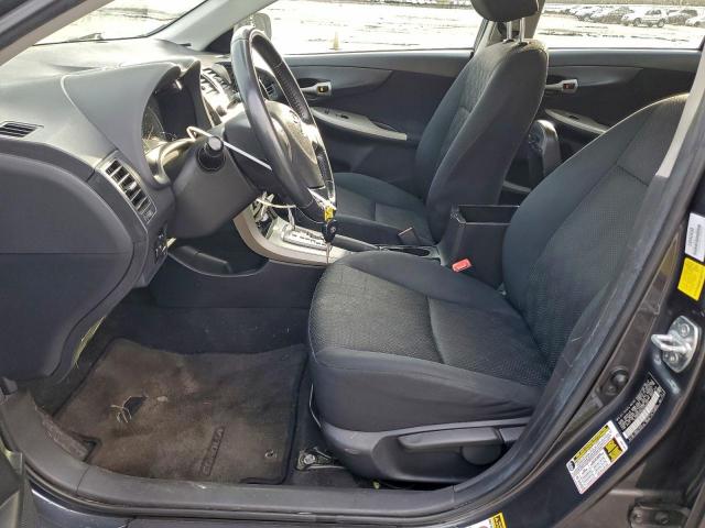 Toyota Corolla Base Image 7