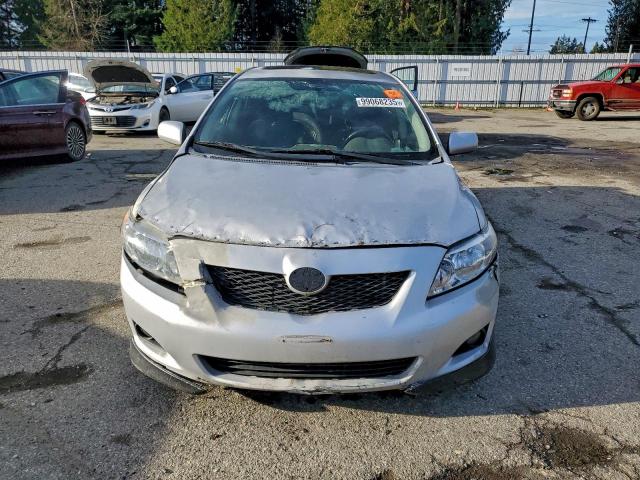 Toyota Corolla Base Image 10