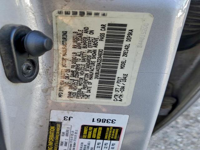 Toyota Corolla Base Image 6