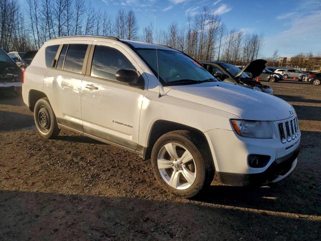 Jeep Compass Sport Image 2