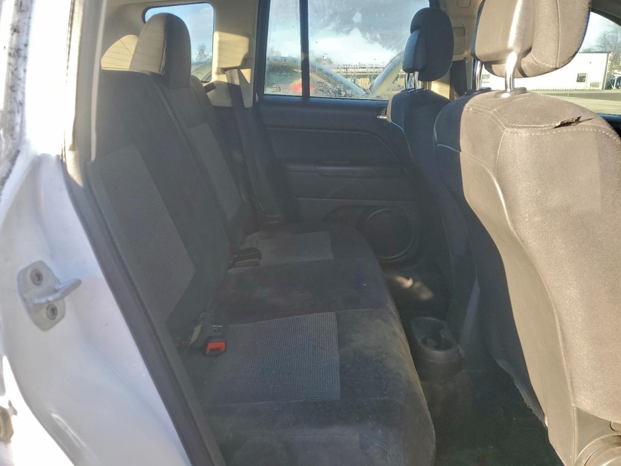 Jeep Compass Sport Image 11