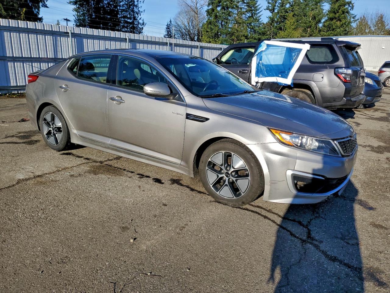 Kia Optima Hybrid Image 11