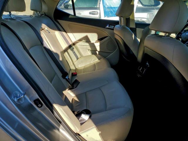 Kia Optima Hybrid Image 6