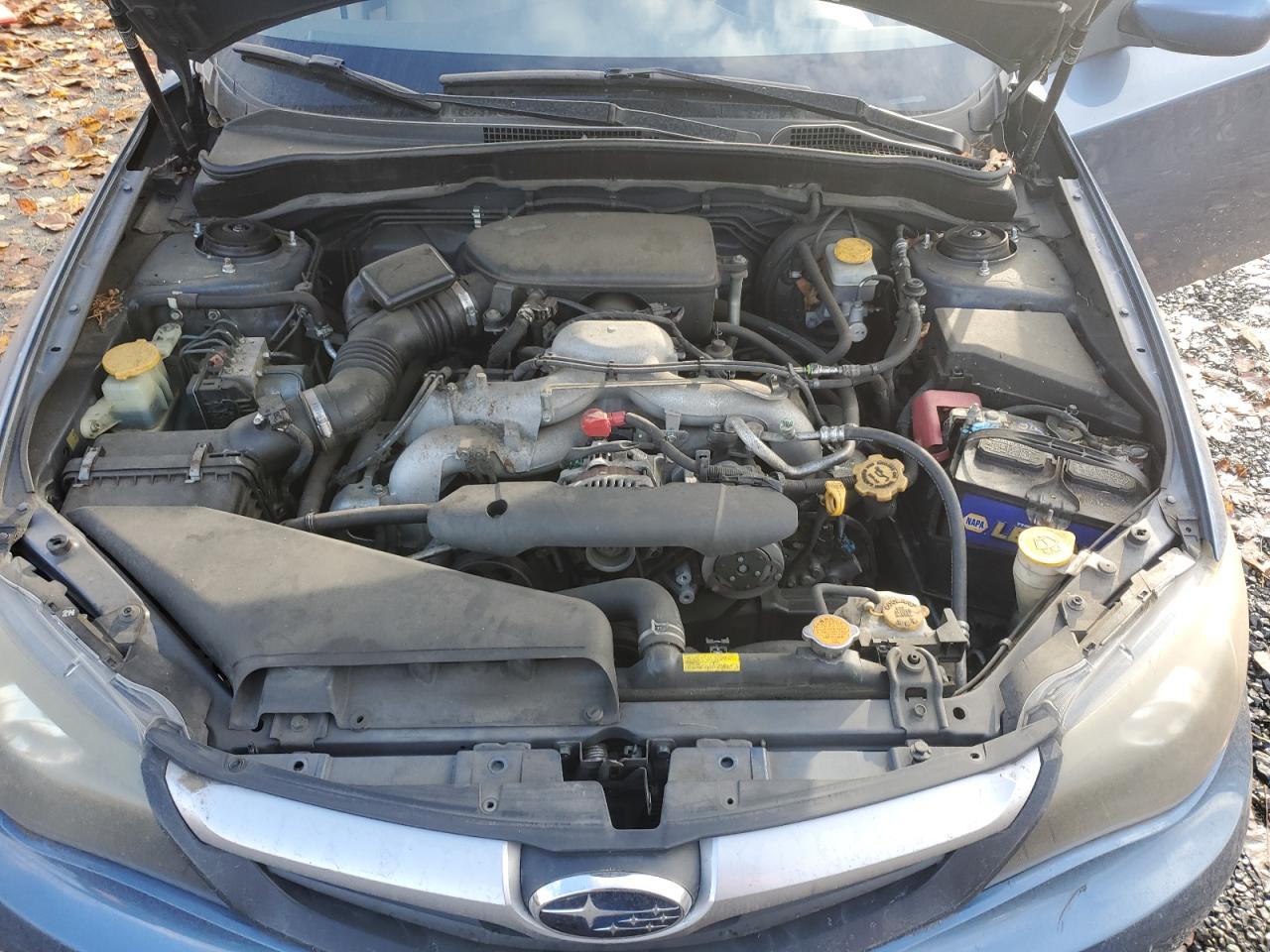 Subaru Impreza 2.5i Image 12
