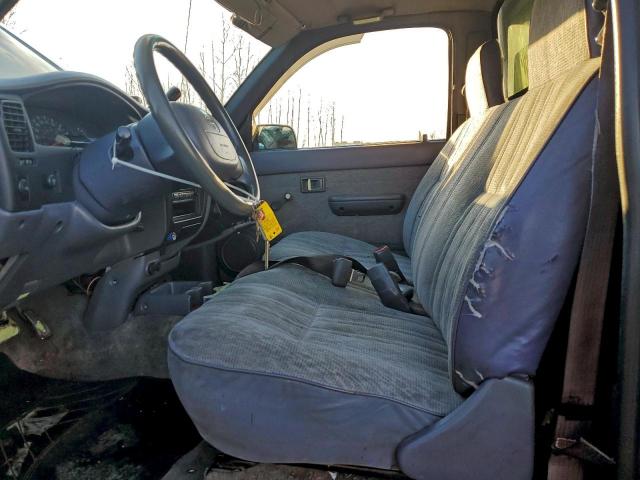 Toyota Tacoma Image 6