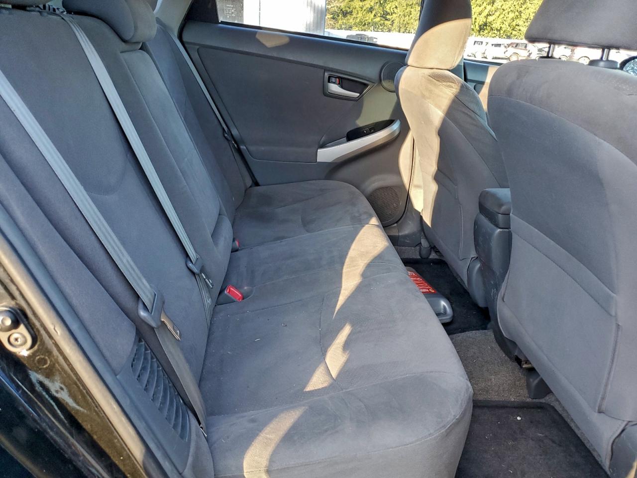 Toyota Prius Image 8