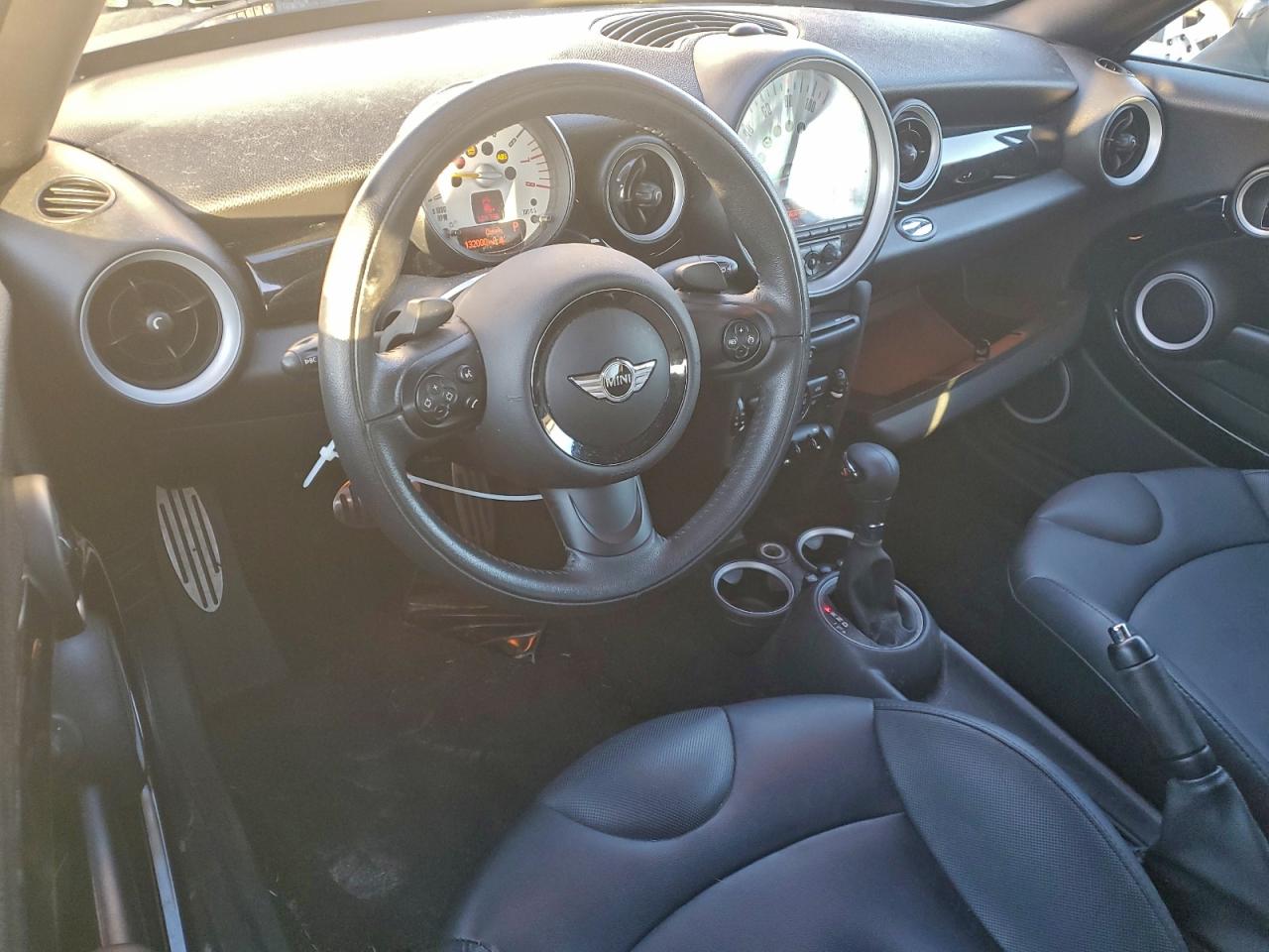 MINI Cooper S Image 13