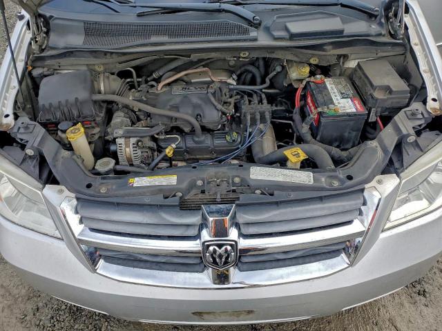 Dodge Caravan Sxt Image 13