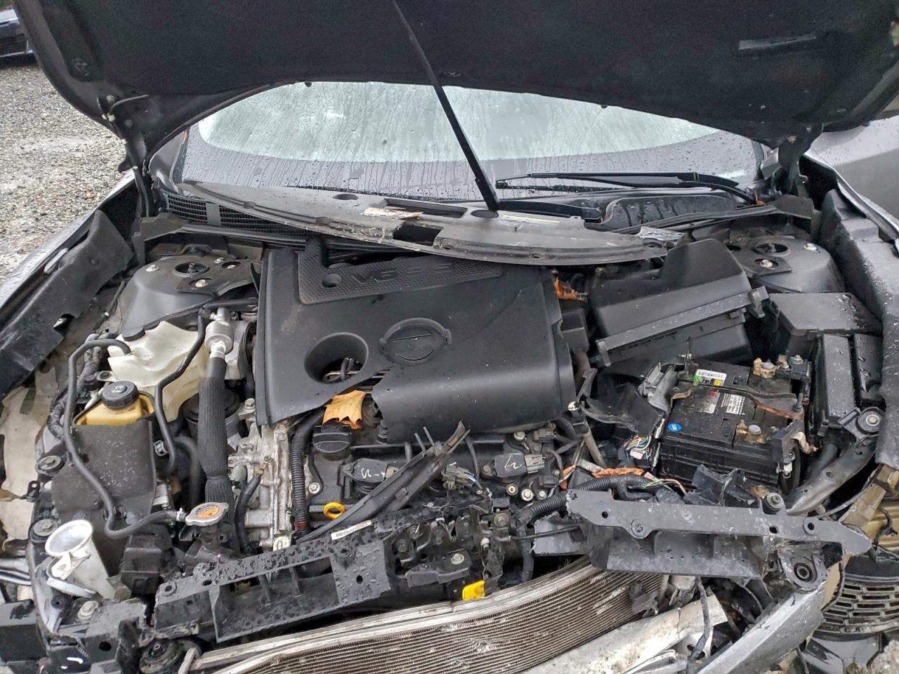 Nissan Altima 3.5sl Image 12