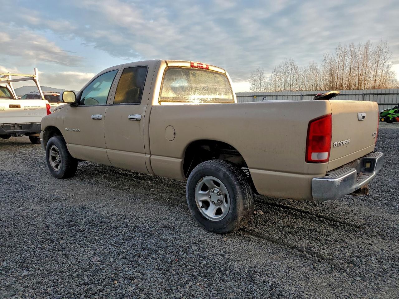 Dodge Ram 1500 St Image 11