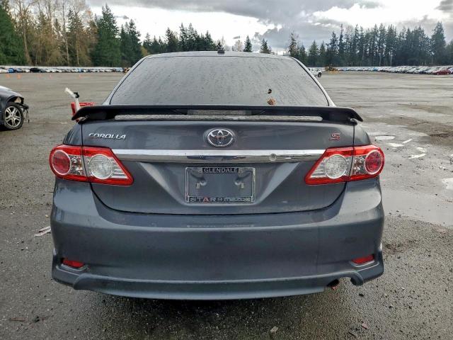 Toyota Corolla Base Image 7