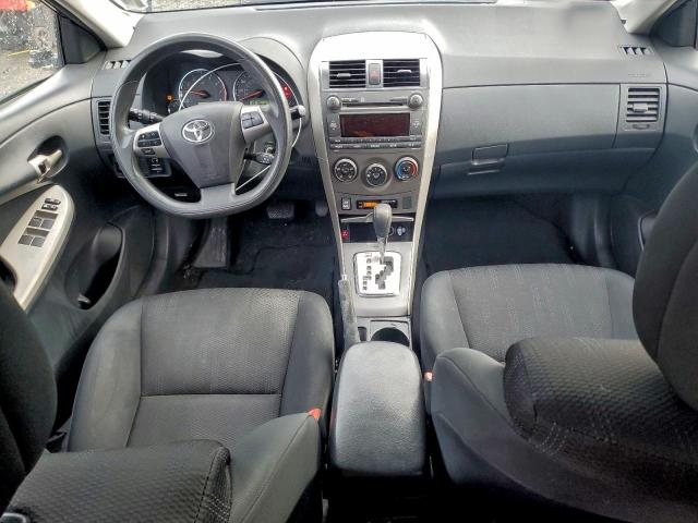 Toyota Corolla Base Image 6