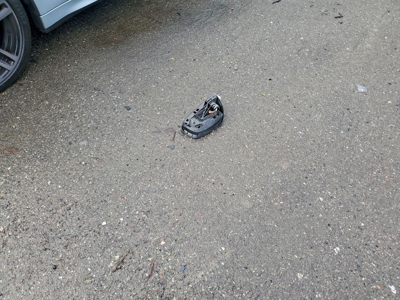 Toyota Corolla Base Image 11