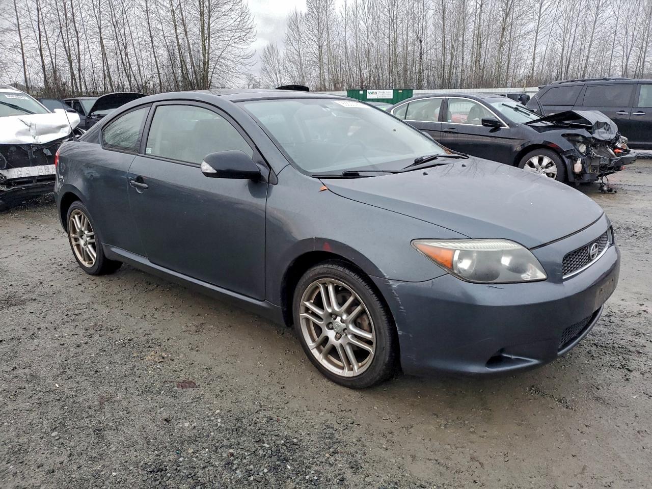 Toyota Scion Image 12