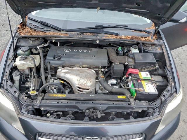 Toyota Scion Image 7