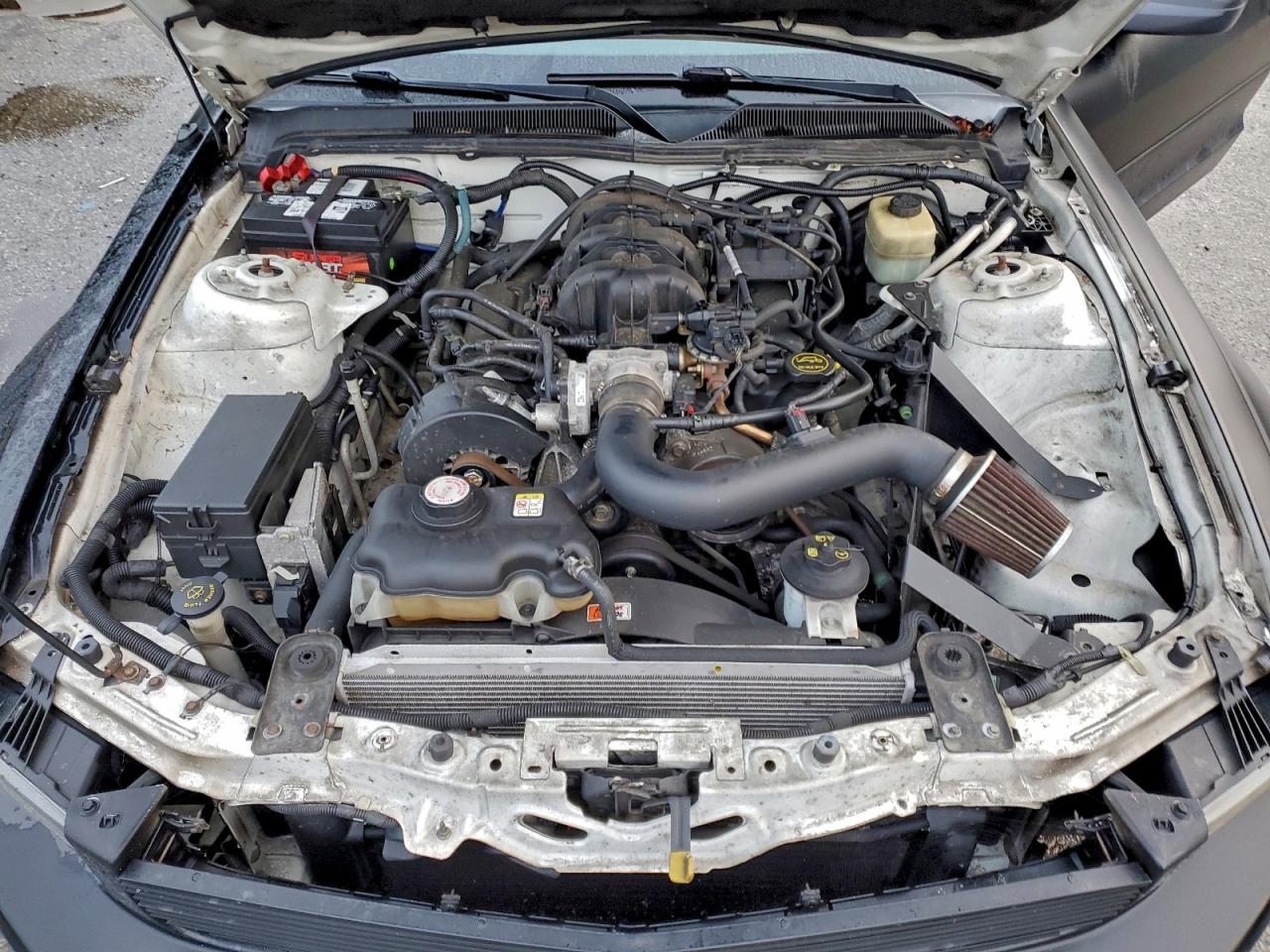 Ford Mustang Image 5