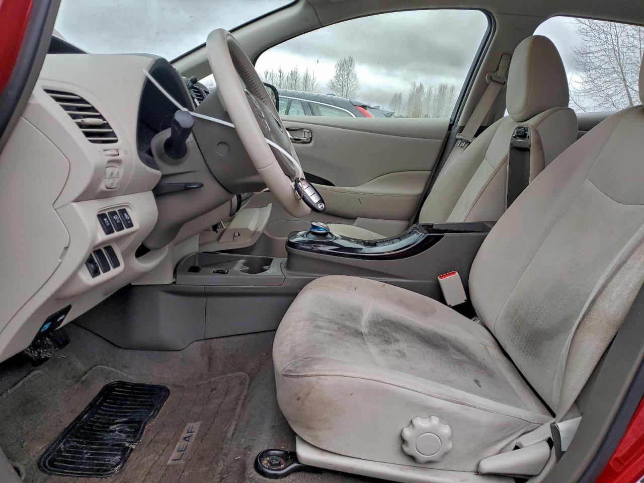 Nissan LEAF Sv Image 13