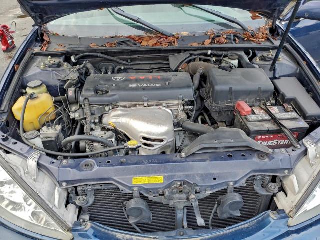 Toyota Camry Le Image 2