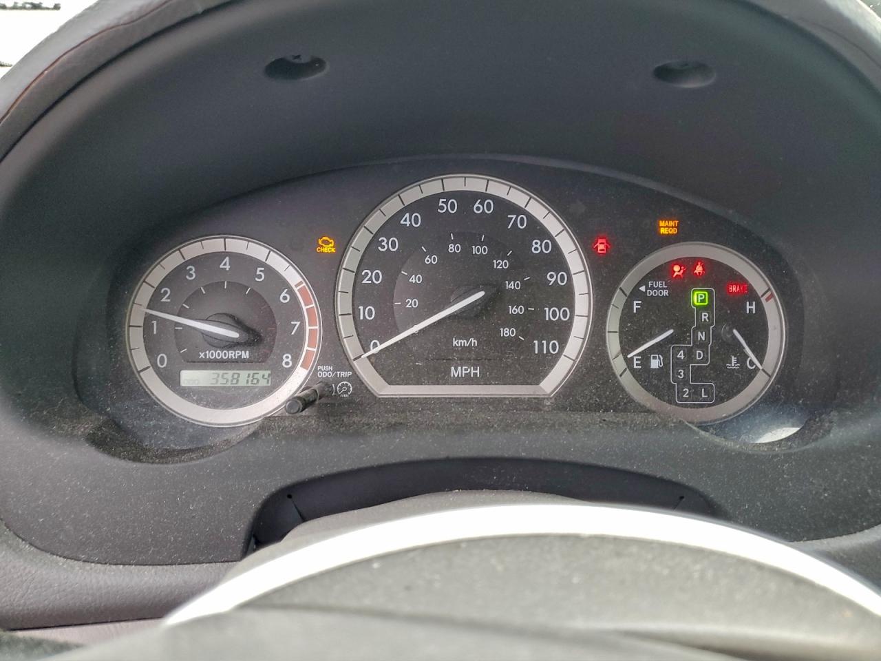 Toyota Sienna Ce Image 6