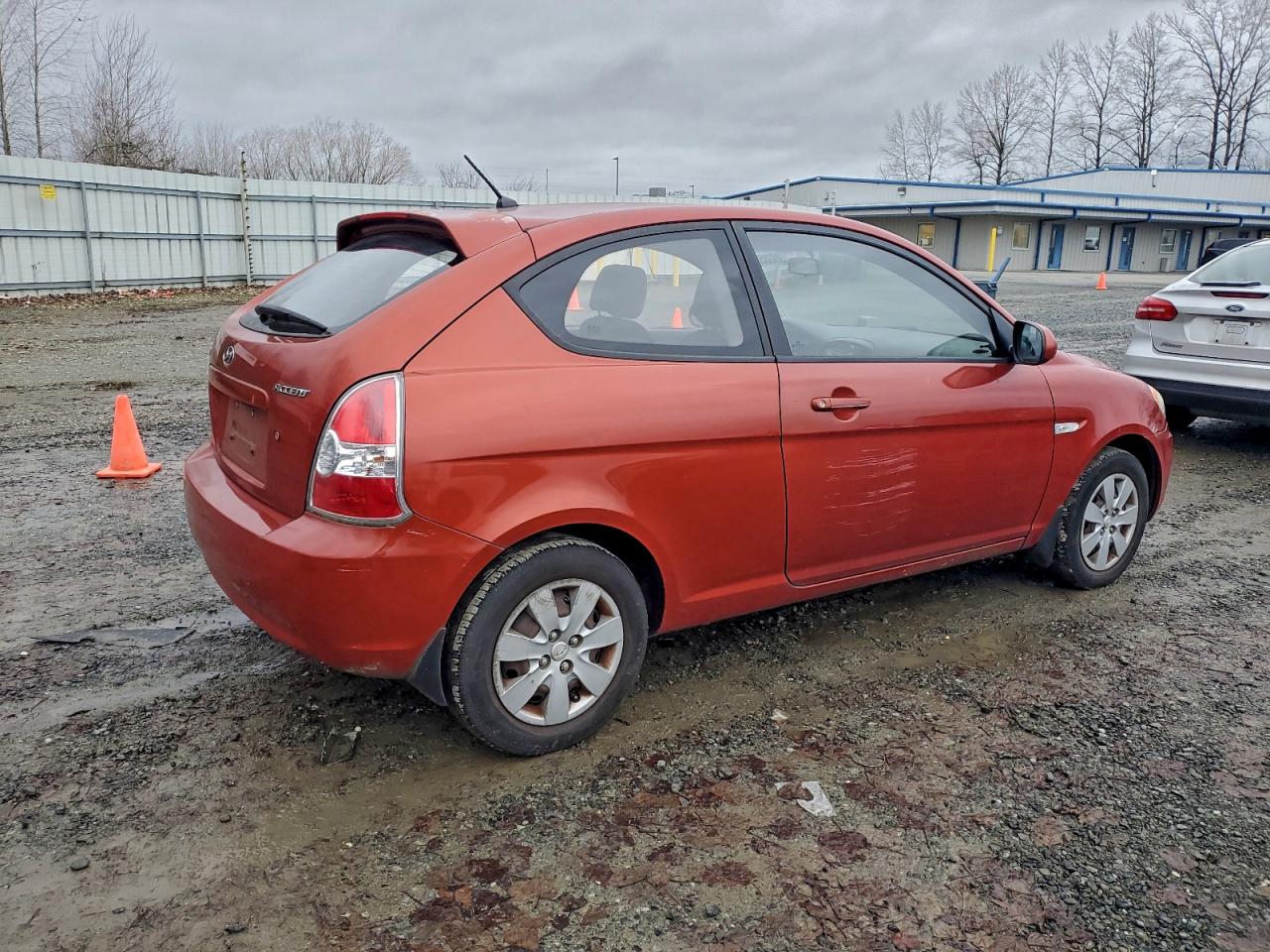 Hyundai ACCENT Blue Image 12