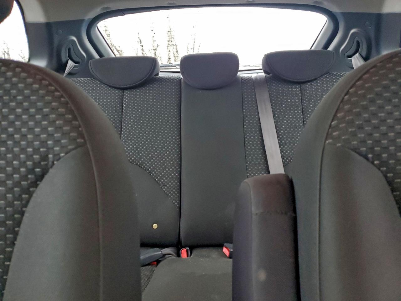 Hyundai ACCENT Blue Image 11