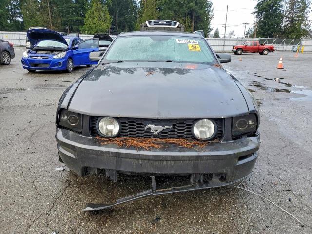 Ford Mustang Gt Image 3