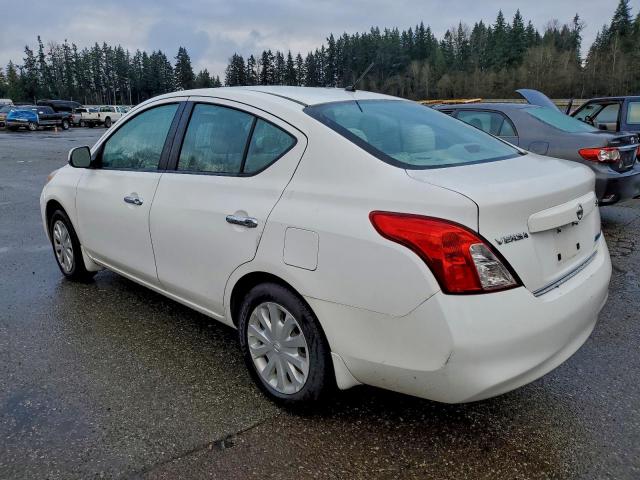 Nissan Versa S Image 3