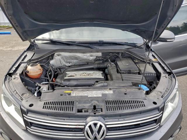 Volkswagen Tiguan S Image 13