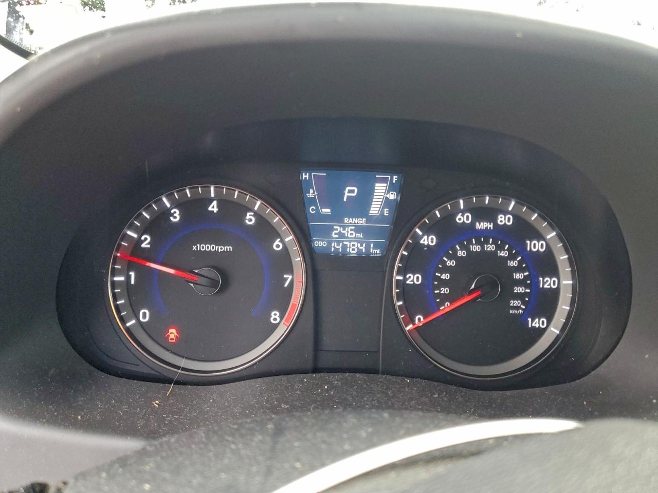 Hyundai ACCENT Gls Image 8