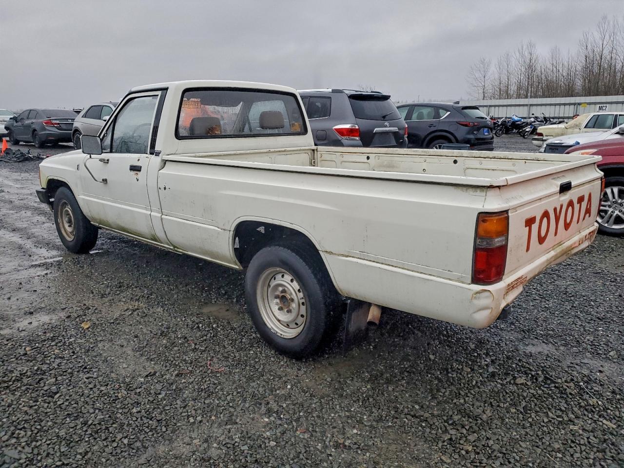Toyota Pickup 1 Ton Long Bed Rn55 Image 3