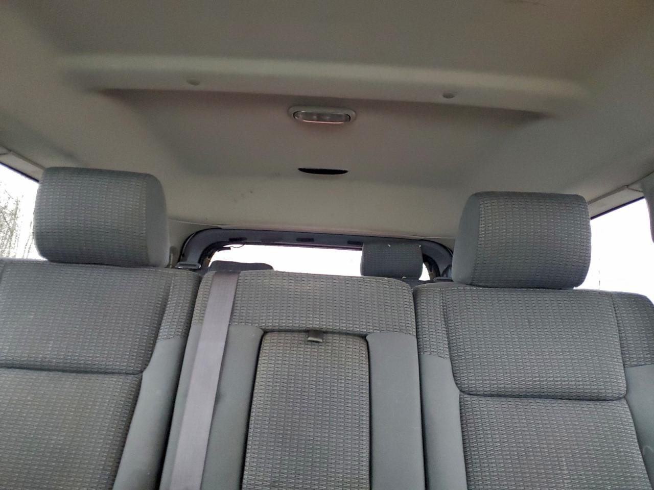 Jeep Commander Image 12