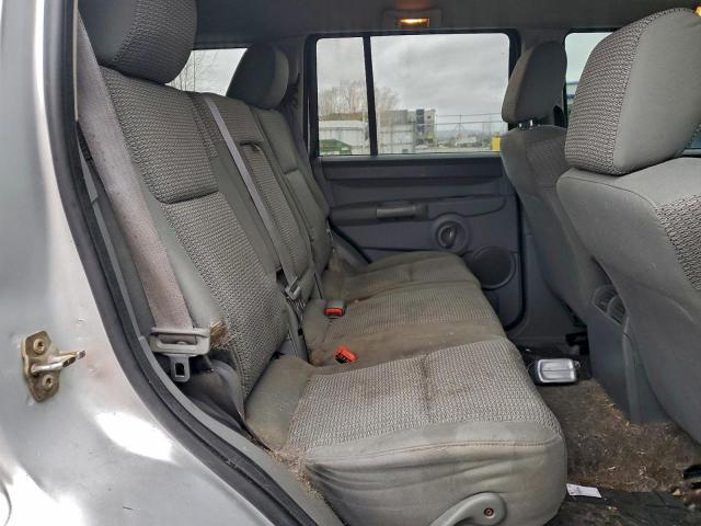 Jeep Commander Image 5