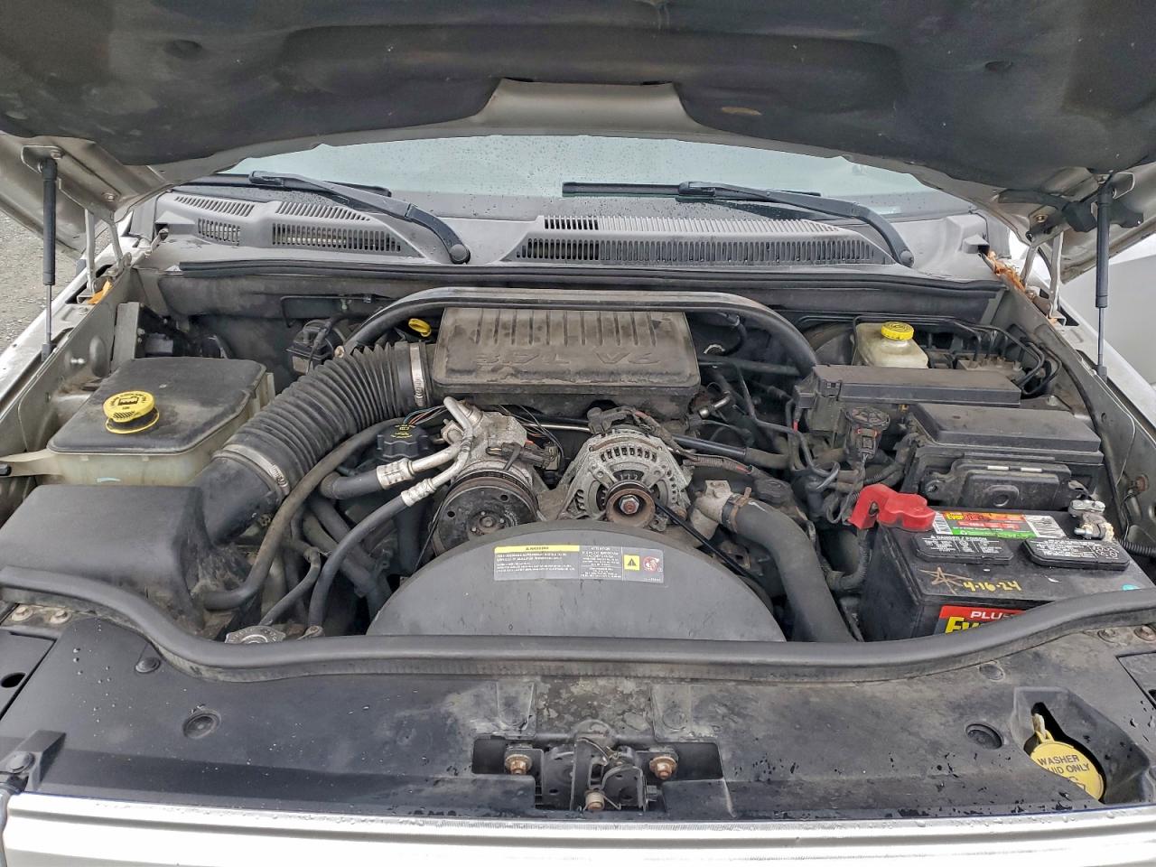 Jeep Commander Image 10