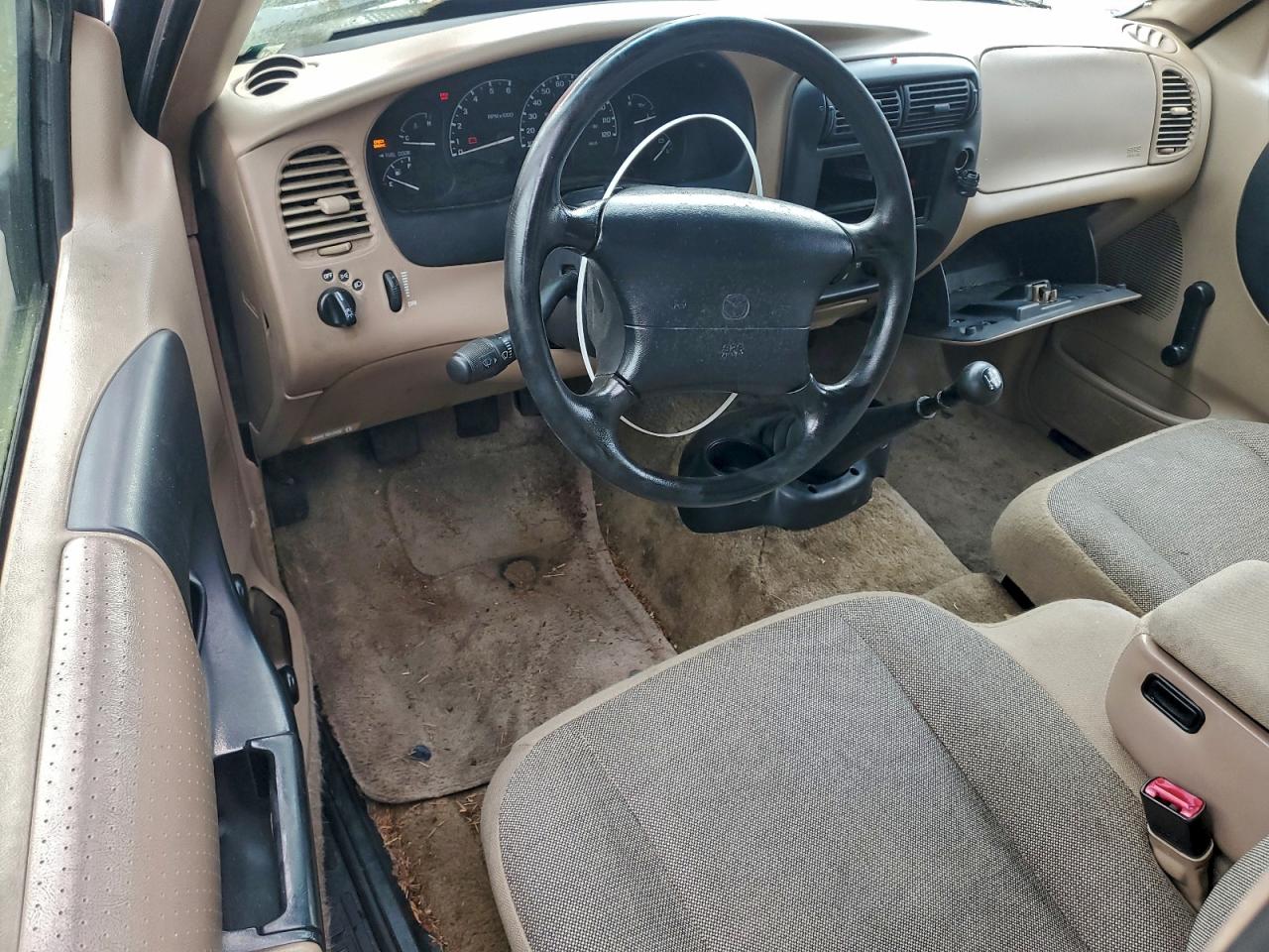 Mazda B Series Cab Plus Image 9