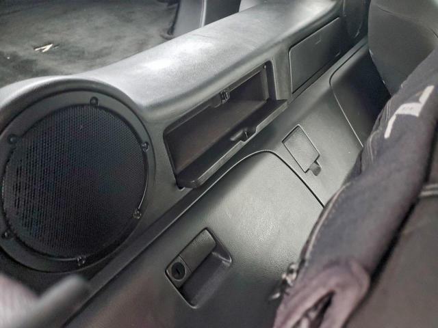 Nissan 350Z Coupe Image 5