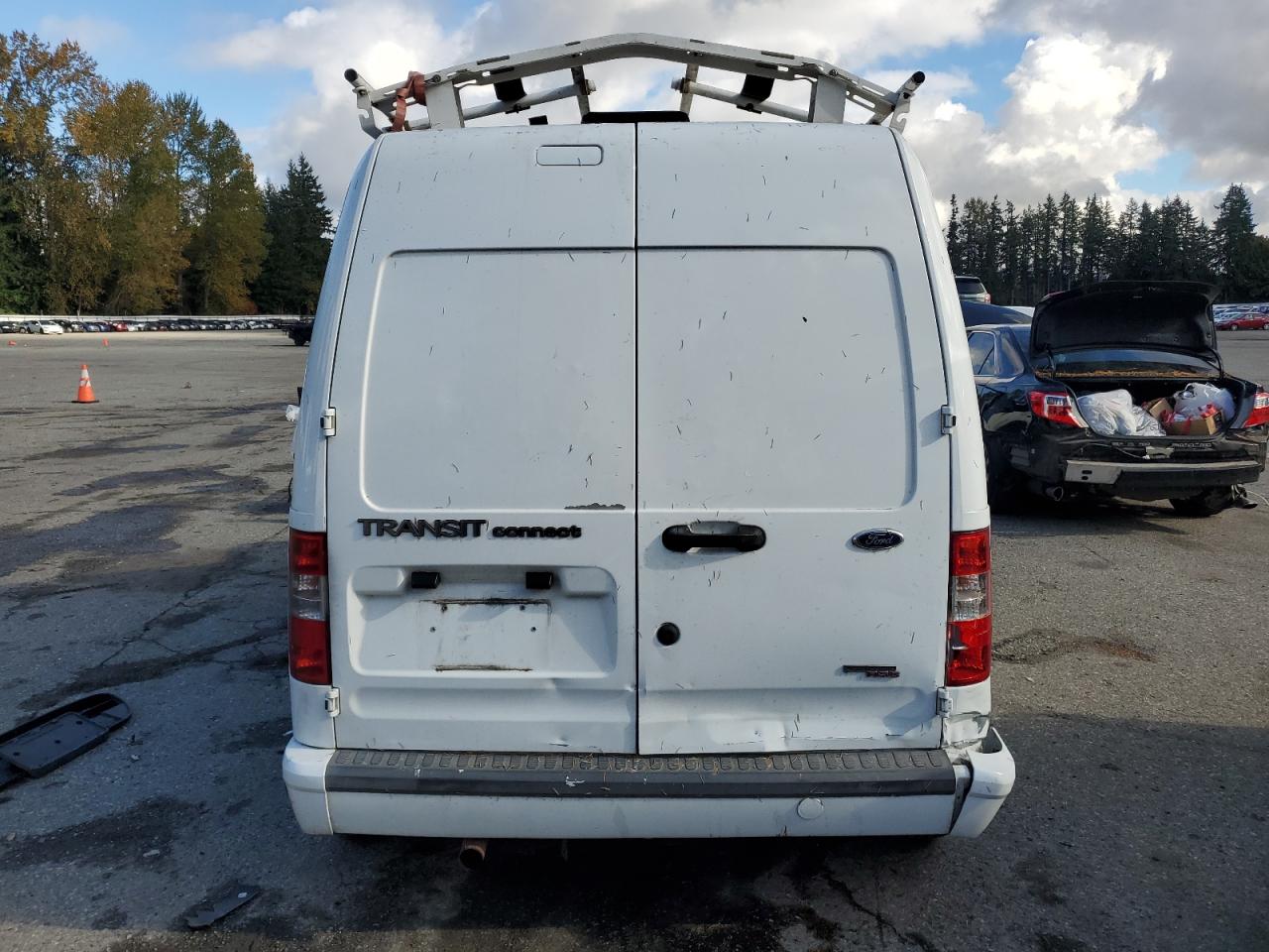 Ford Transit Xlt Image 4