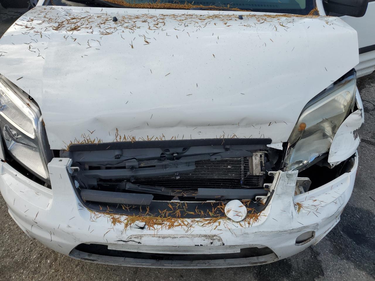 Ford Transit Xlt Image 12